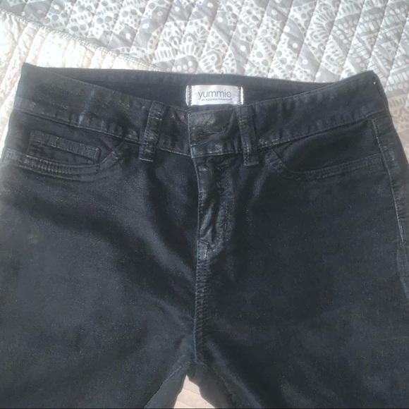 Yummie 27s “Black Velveteen” coated jeans black - Picture 11 of 13